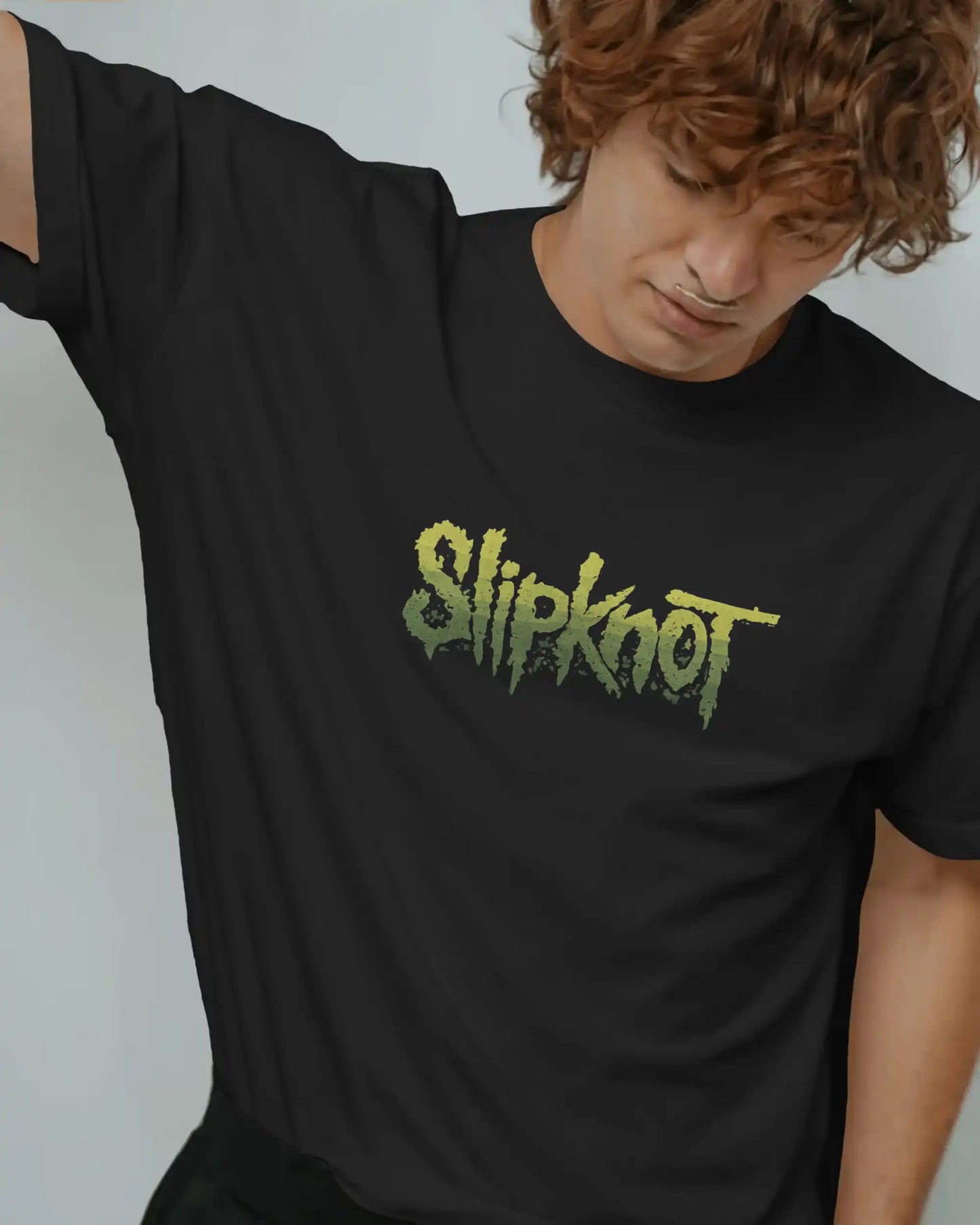 Slipknot graphic plus size tshirt in black oversized fit – AWBlack 240 GSM